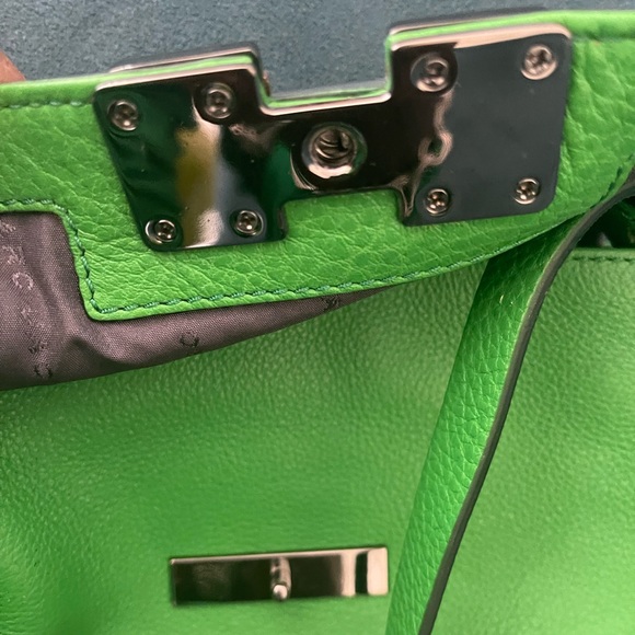 Green Marc by Marc Jacob - Picture 9 of 9